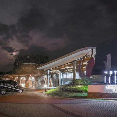 Hotel Neo+ Green Savana Sentul City Bogor Luaran gambar
