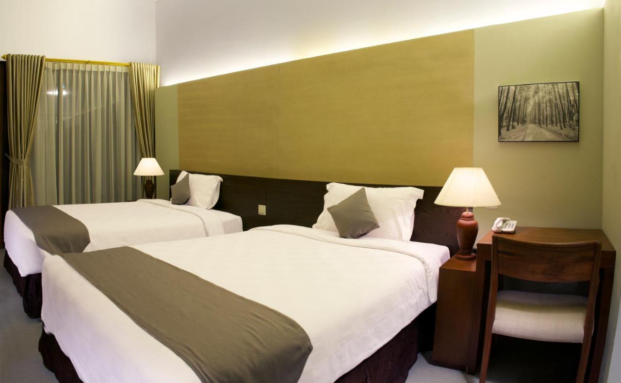 Hotel Neo+ Green Savana Sentul City Bogor Luaran gambar