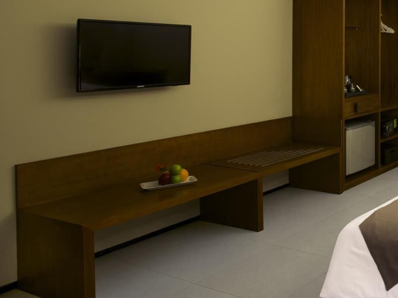 Hotel Neo+ Green Savana Sentul City Bogor Luaran gambar