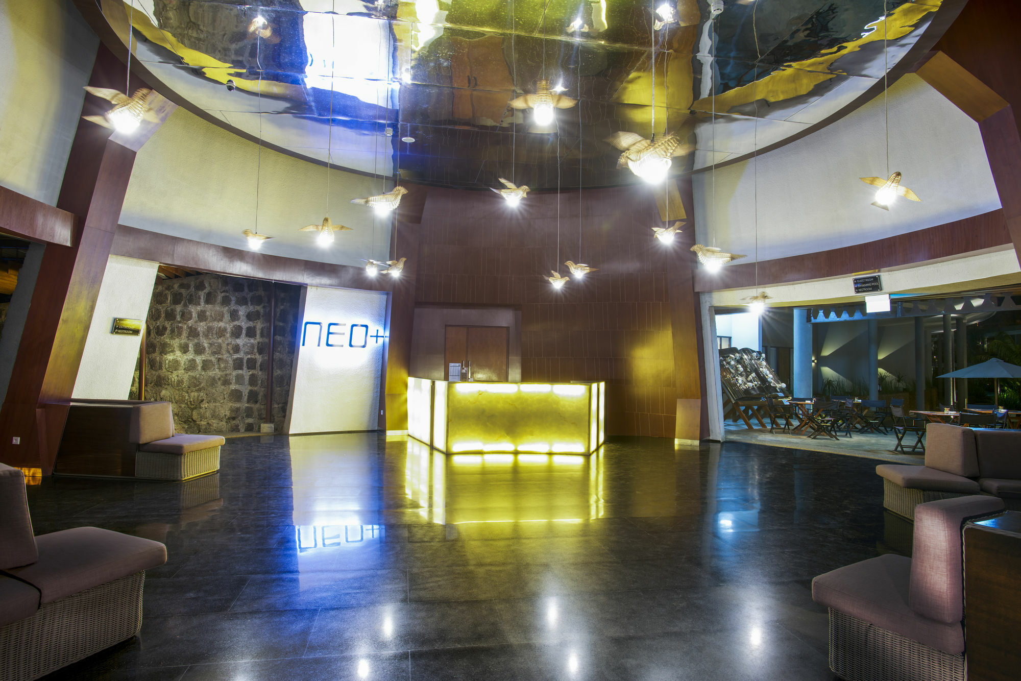 Hotel Neo+ Green Savana Sentul City Bogor Luaran gambar